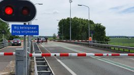 Meerdere problemen veroorzaken storingen Eelwerderbrug