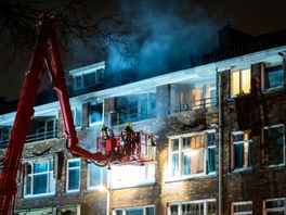 Verwarde bewoner sticht brand in eigen woning in Rotterdam-West: 'Ik ga dood, brand!'