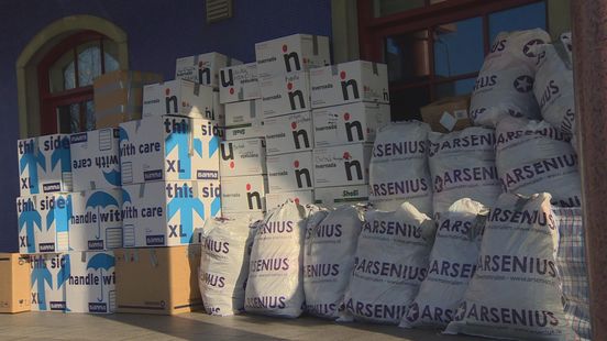 Rotterdam en Amsterdam doneren samen 1 euro per inwoner voor aardbevingsslachtoffers
