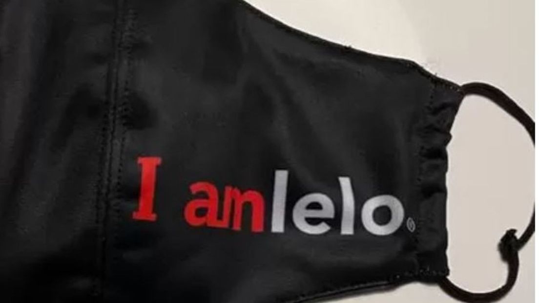 Mondkapje met bijna slechtste slogan I amlelo