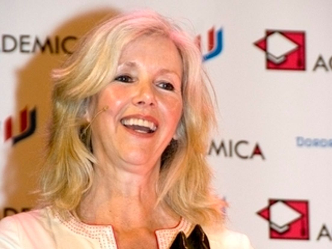 Marieke van der Pol wint DebutantenPrijs - Rijnmond