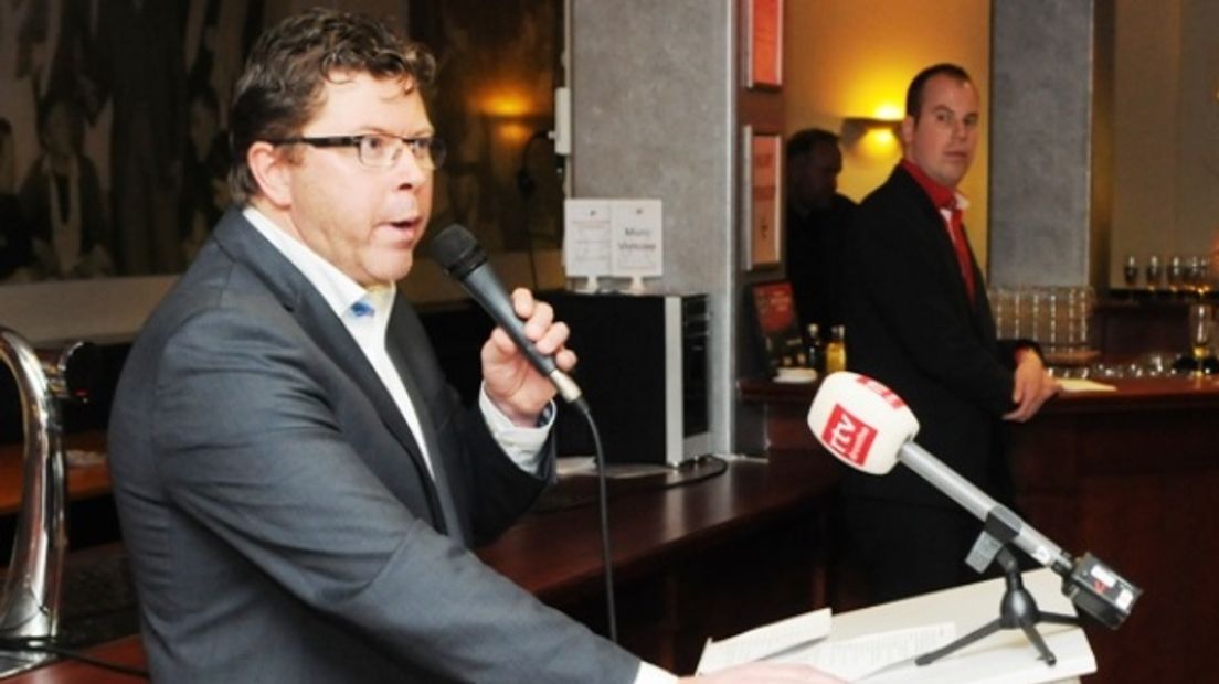 Wim Beekman tijdens een nieuwjaarsreceptie van FC Emmen
