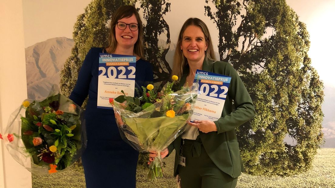 Anneke Bouma en Esther Flikkema wonnen met hun idee de innovatieprijs van het UMCG