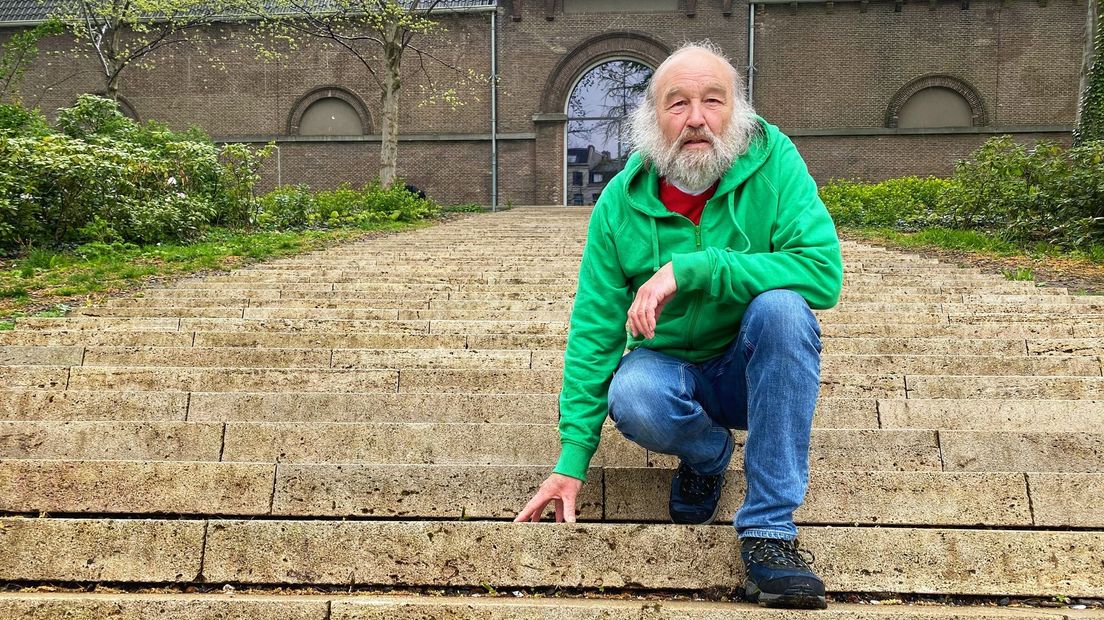 Megalopolis Kapel Versterken Overijverige inhuurkracht vernielt kunstige groene trap van 2,5 ton: 'Drie  jaar mee bezig geweest' - RTV Utrecht