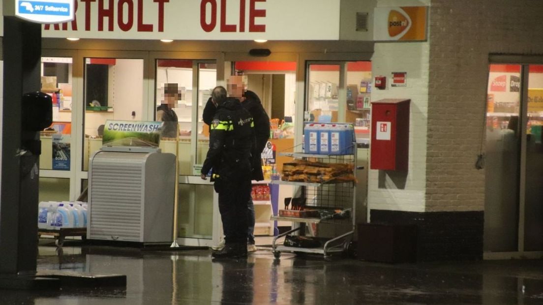Politie bezig met onderzoek naar overval op het Tamoil tankstation in Heino