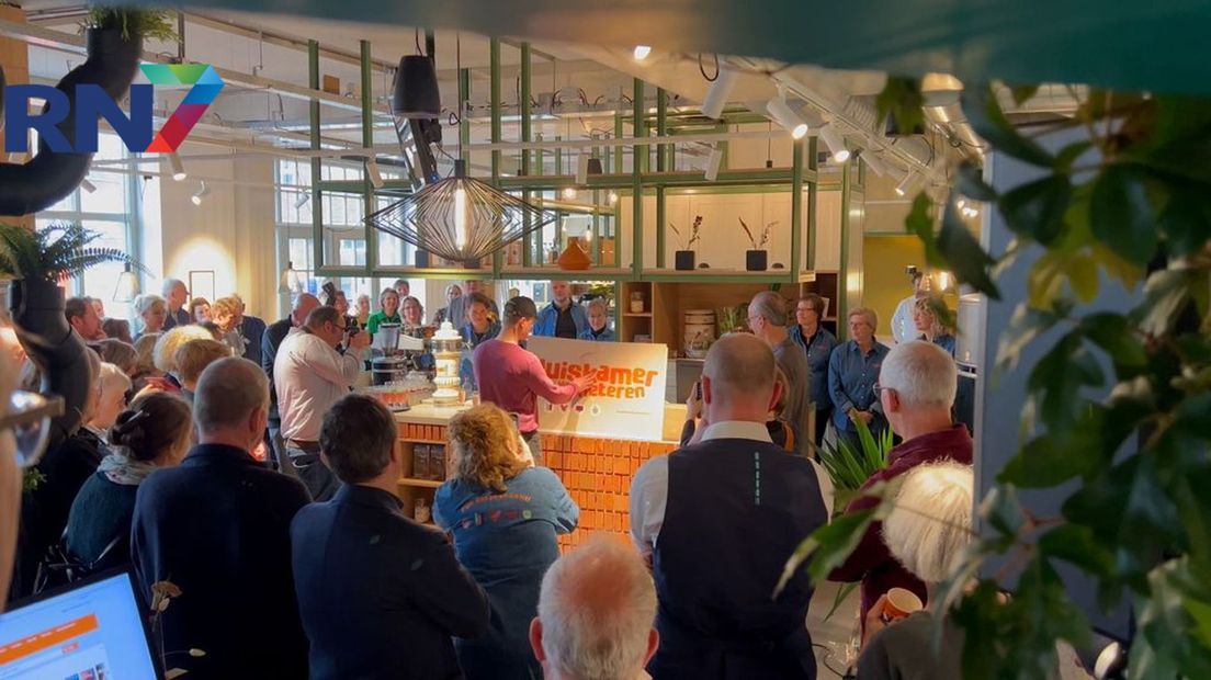 Openingshandeling van de Huiskamer van Heteren