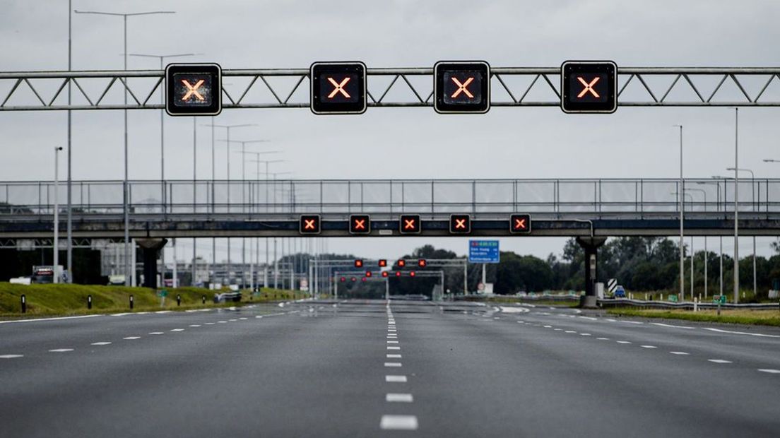 De A50 is richting Arnhem afgesloten. Foto ter illustratie.