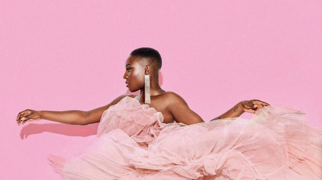 Laura-Mvula-e1615997318716-902x516