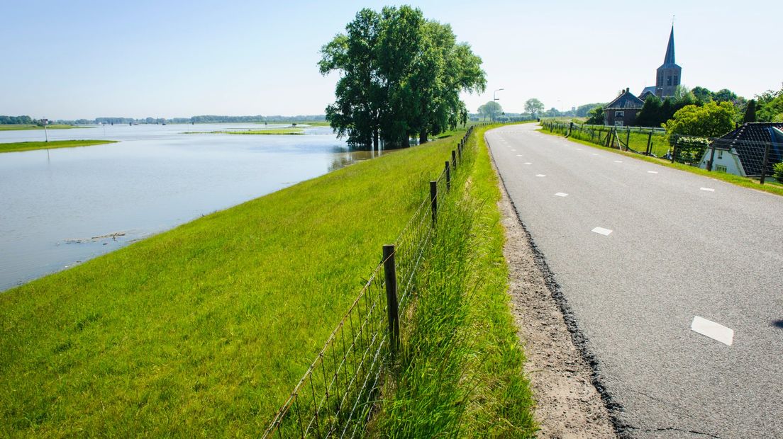 RvS: Streep door bezwaren dijkverbetering Opheusden
