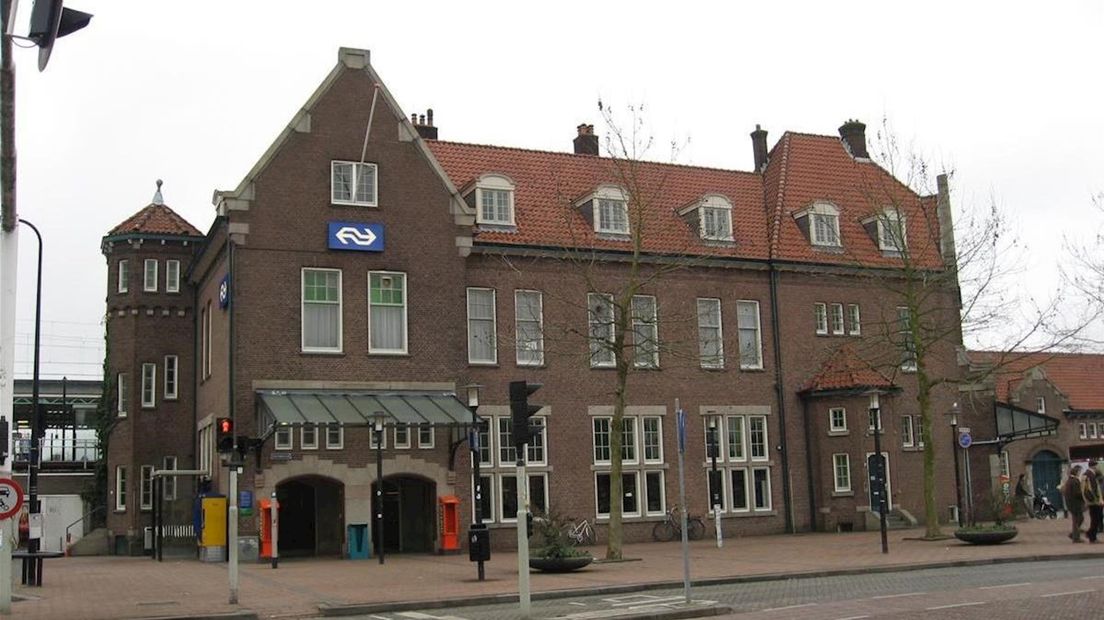 Het treinstation in Deventer