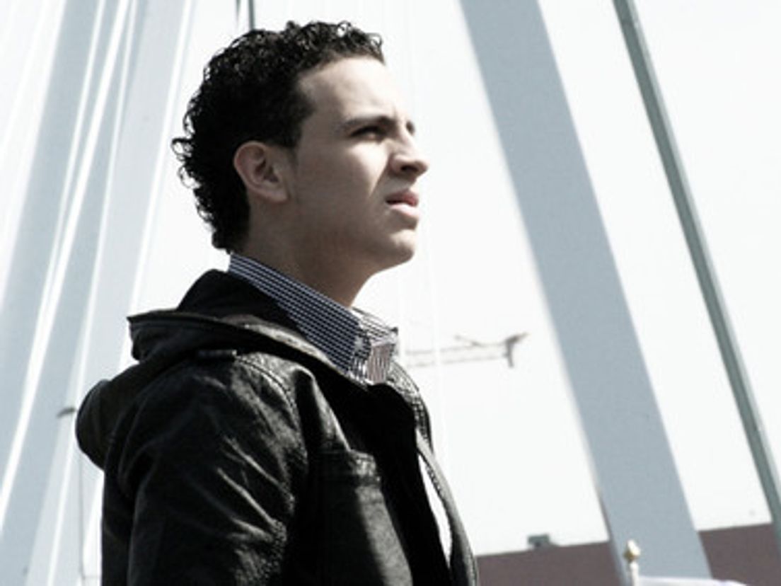 Faisal Abarkan in Live uit Lloyd