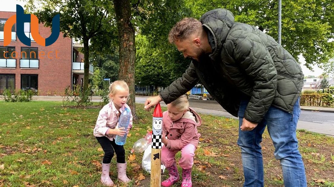 Het finish paaltje wordt geplaatst