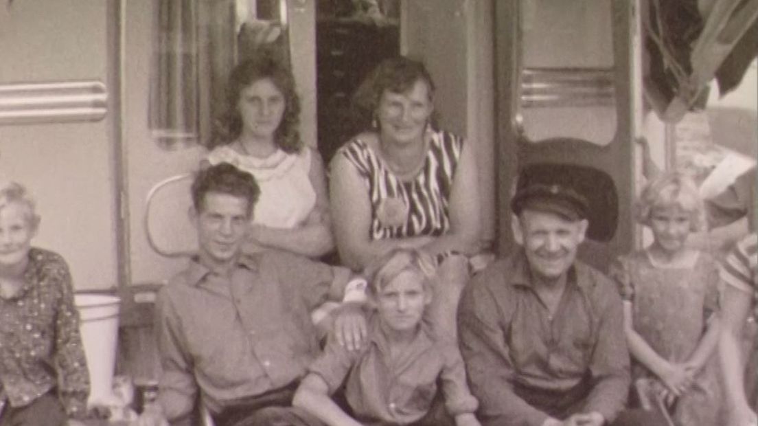 Ons Dorp - Emst 1964