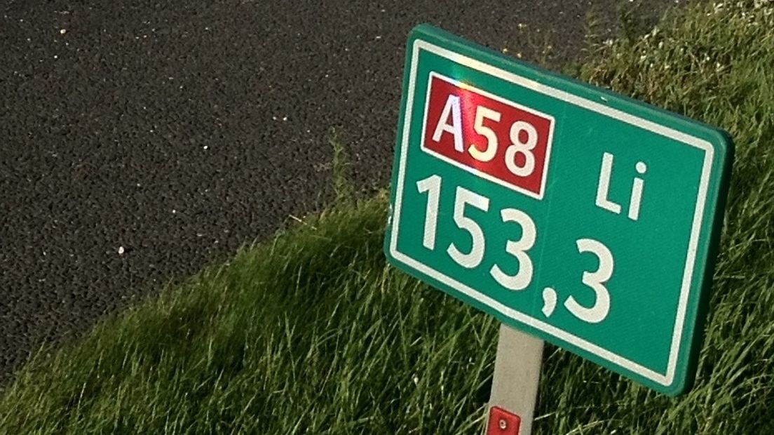 Politie zoekt veroorzaker ongeluk op A58