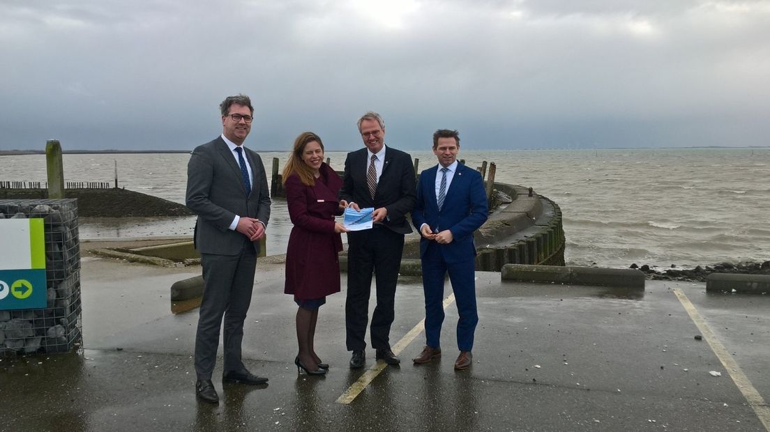 Kabinet steekt 35 miljoen euro in Zeeuwse economie
