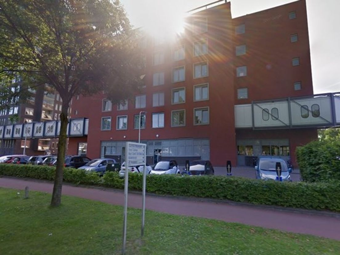 De Riederborgh in Ridderkerk is een van de tehuizen waar hij werkzaam was.