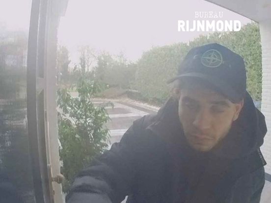 Duidelijke beelden woninginbreker in Hoek van Holland