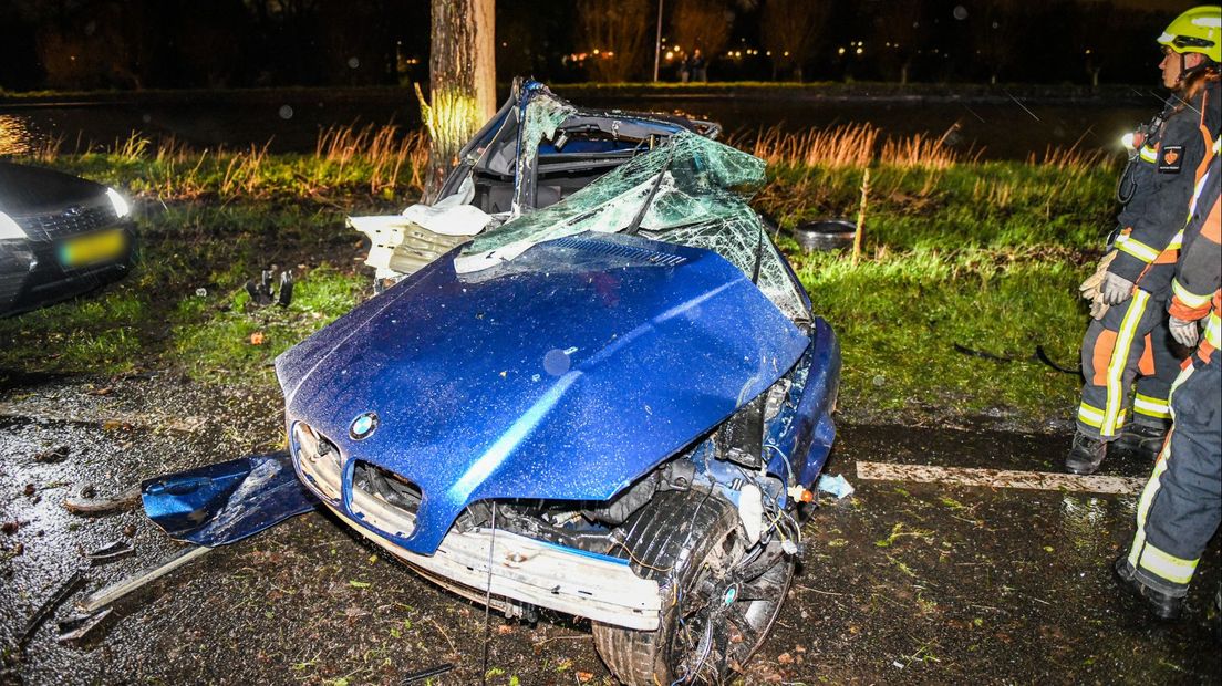 De auto raakte zwaar beschadigd