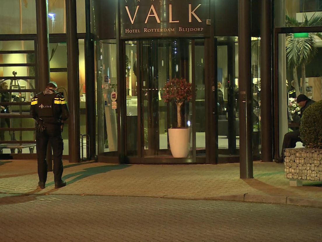 Wildwesttaferelen bij dit hotel in april vorig jaar toen motorbendes het aan de stok kregen met elkaar