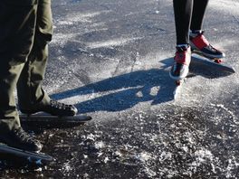 Schaatskoorts: Geheime vennen en scherpe ijzers