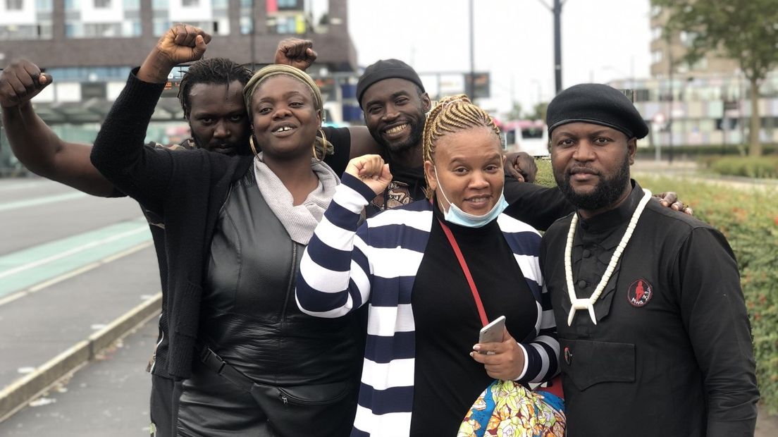 De activisten die het beeld meenamen uit het Afrika Museum