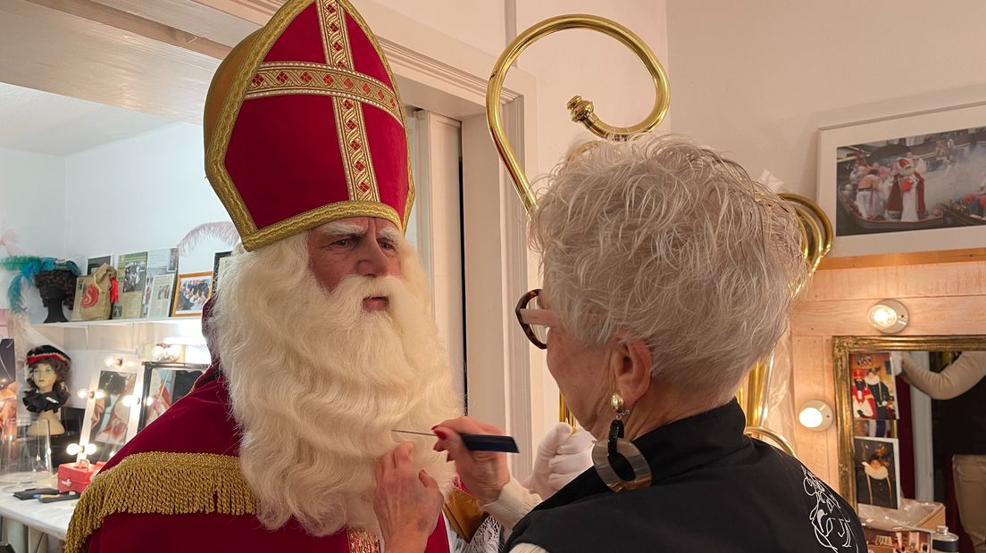 Layla Koopal zorgt ervoor dat Sinterklaas piekfijn op pad gaat