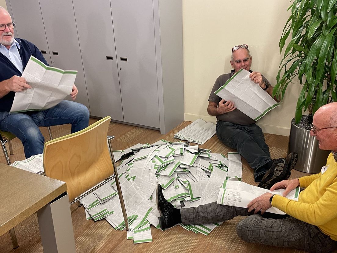 Stemmen tellen Provinciale Statenverkiezingen provinciehuis