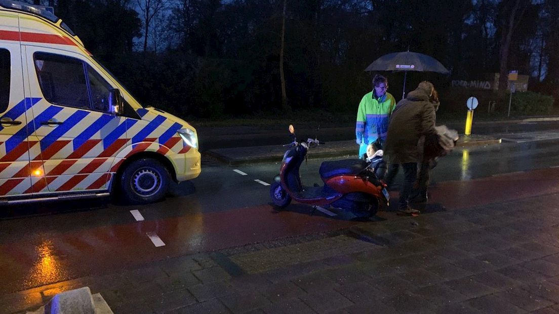 Ongeval met scooterrijdster