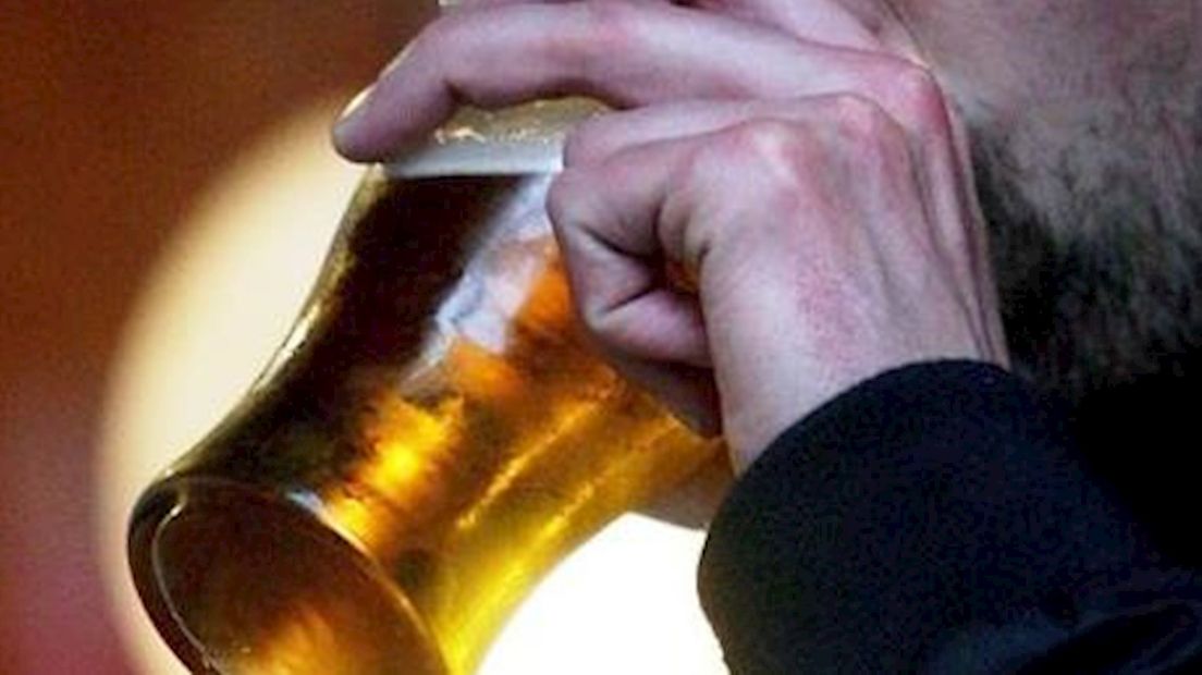 Klap met bierglas na verkeerde opmerking
