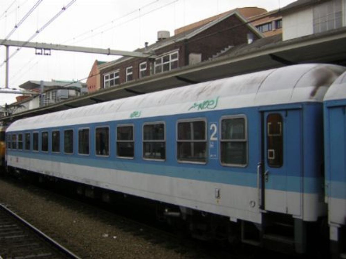 icltrein.cropresize.tmp.jpg