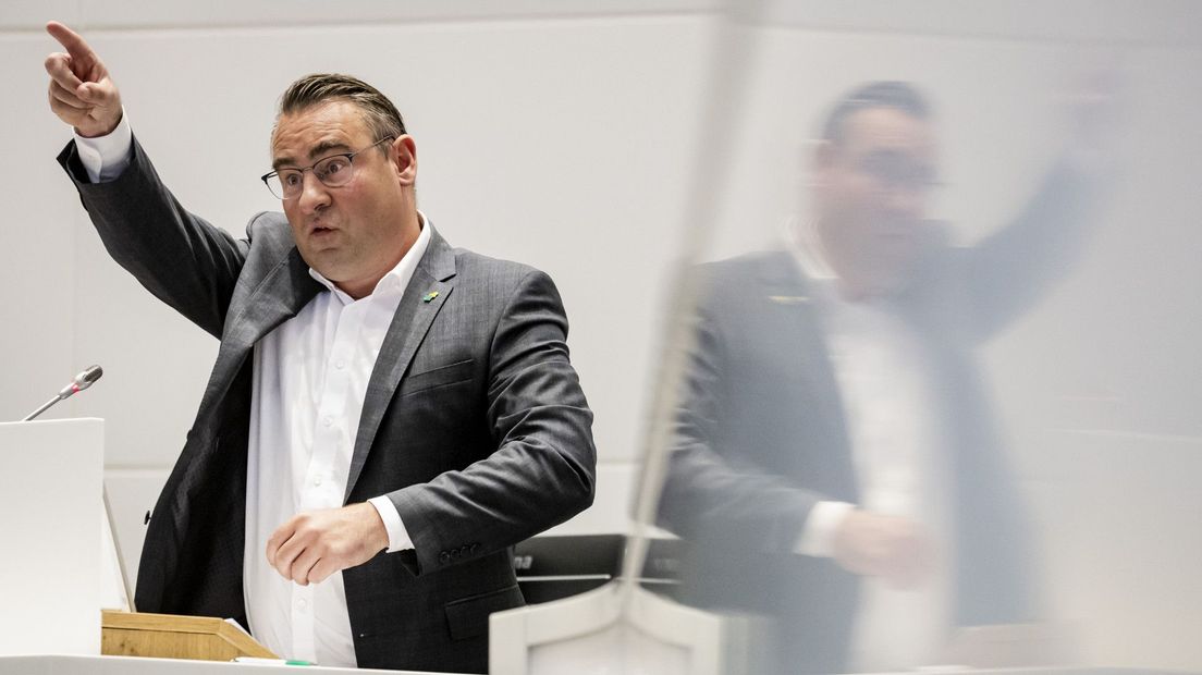 Richard de Mos tijdens het raadsdebat