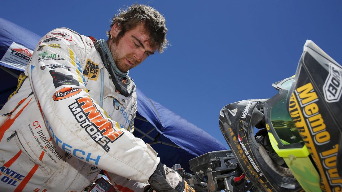 Jasper Riezebos tijdens de Dakar in 2015
