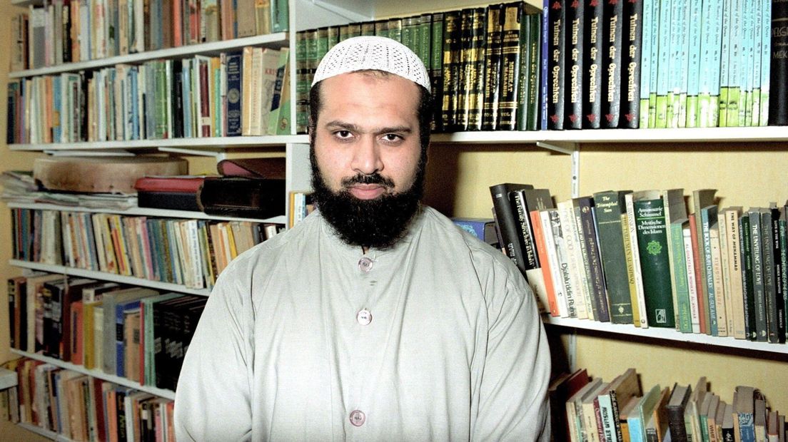 Abdullah Haselhoef beweerde een imam te zijn, maar heeft geen imam-opleiding afgerond