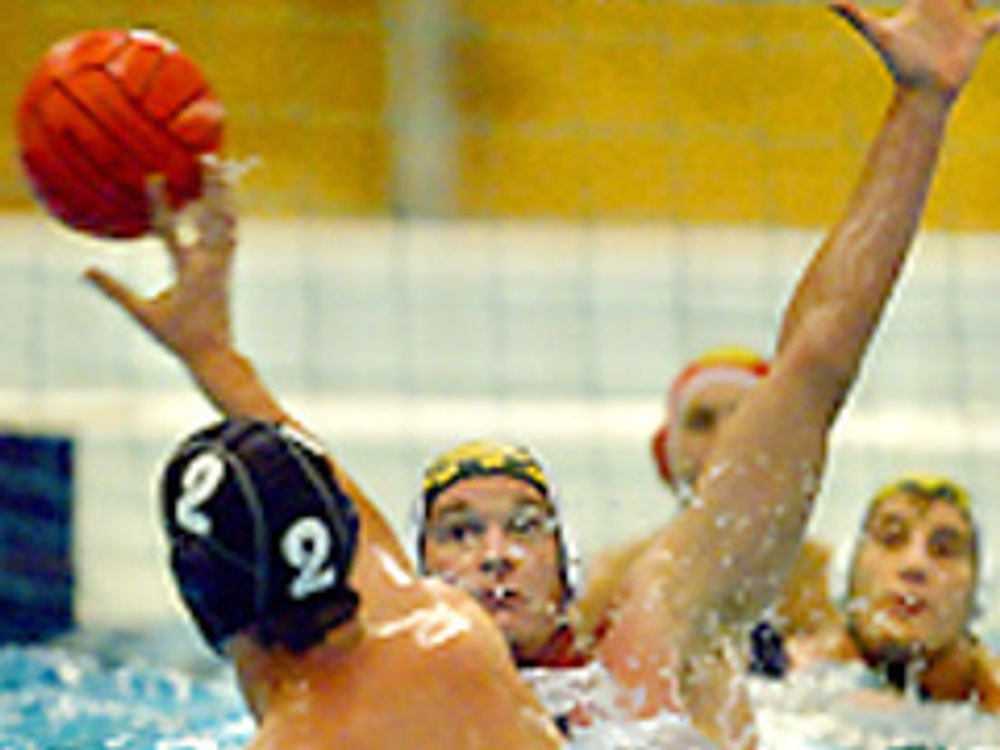 24-03-waterpoloNL.cropresize.3.cropresize.tmp.jpg