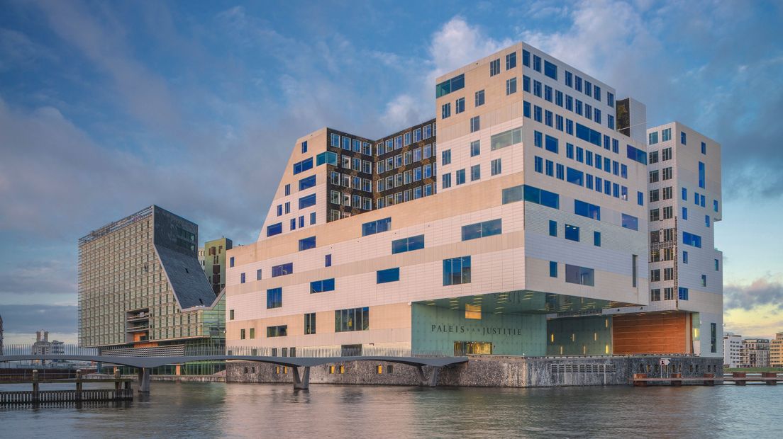 Paleis van Justitie in Amsterdam