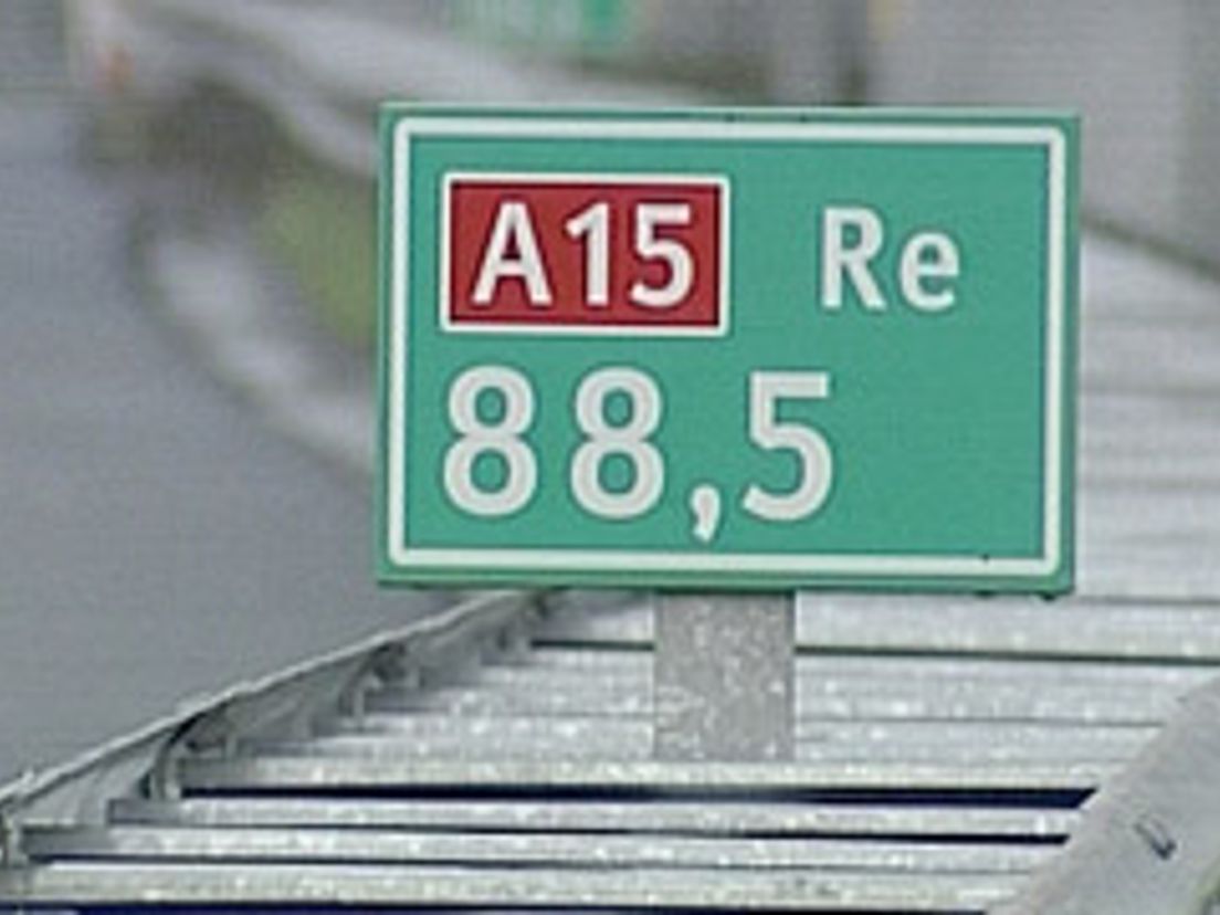 22-01-a15.jpg