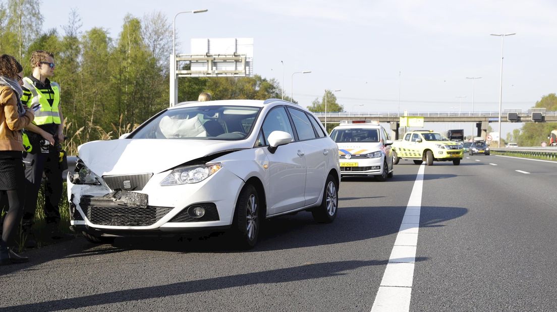 Kop-staartbotsing bij Hattemerbroek