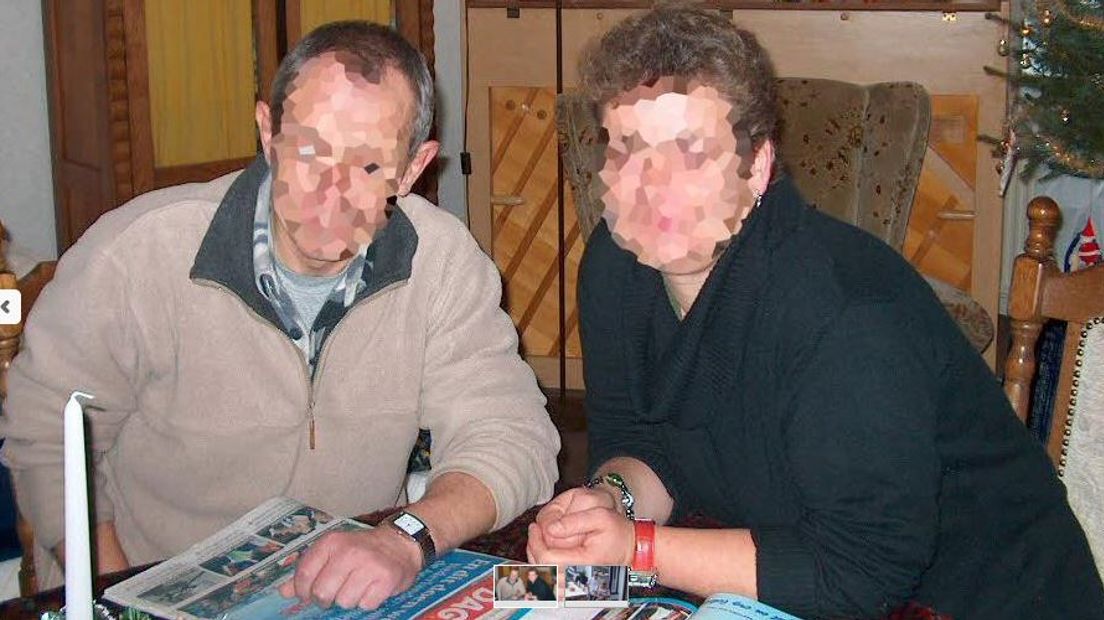Een foto uit 2004 van de twee oplichters (Rechten: RTV Oost)