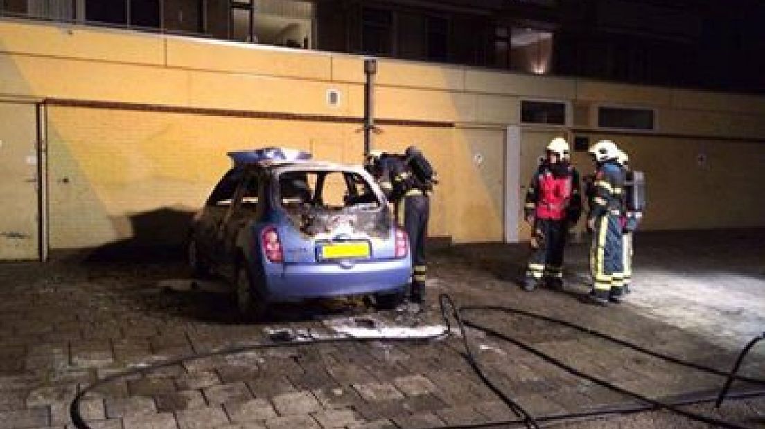 Politie extra alert in Terweijde na autobranden