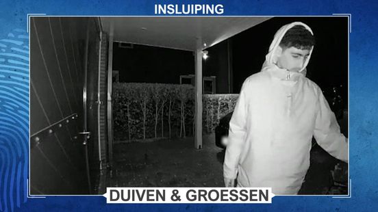 Deze gast steelt spullen bij de mensen thuis