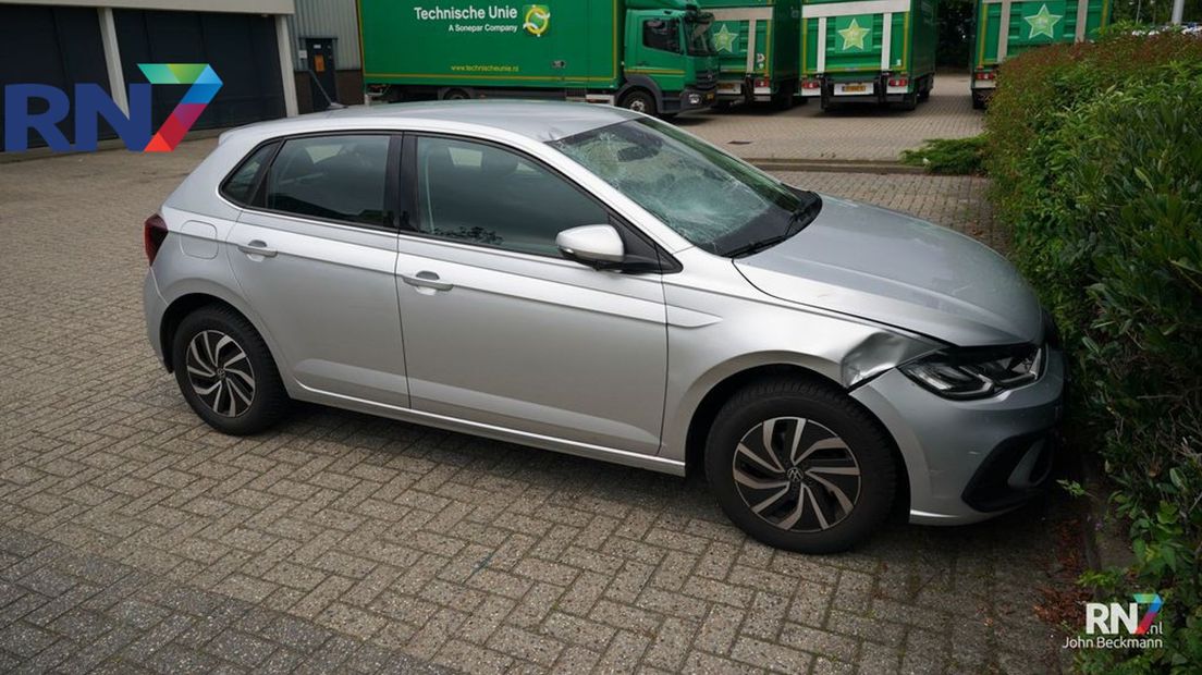 De auto is een paar straten verderop teruggevonden