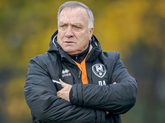 ADO-supporter start petitie: Dick Advocaat moet blijven