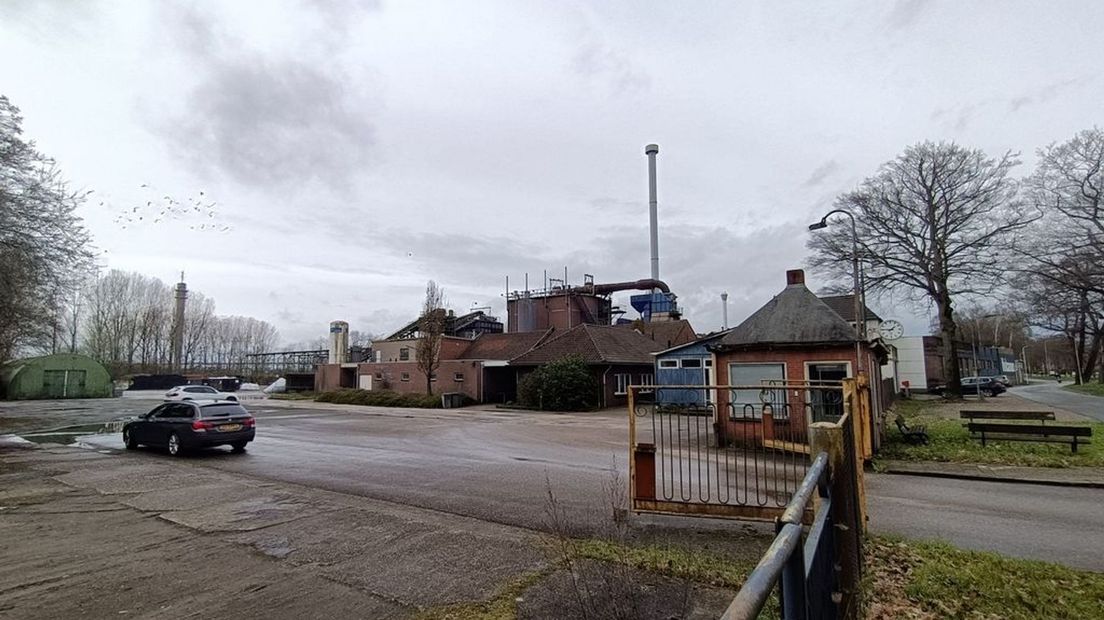 Het bedrijfsongeval speelde bij Vulcanus in Langerak, een gehucht in de gemeente Doetinchem.