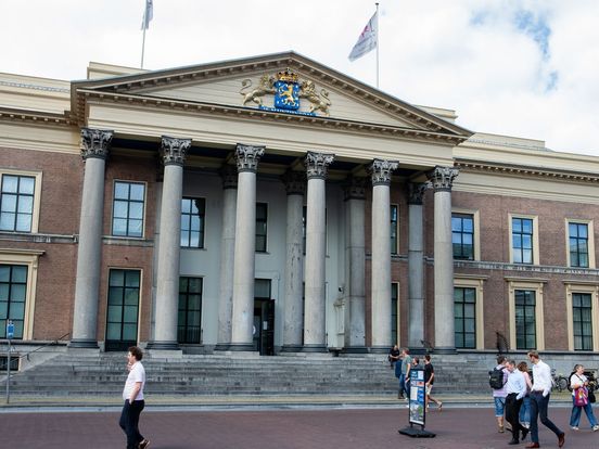 Hof wil meer onderzoek naar 'onwettige dealtjes' in Meppeler drugszaak
