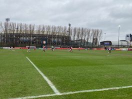 Feyenoord, zonder internationals, verliest oefenduel met NEC