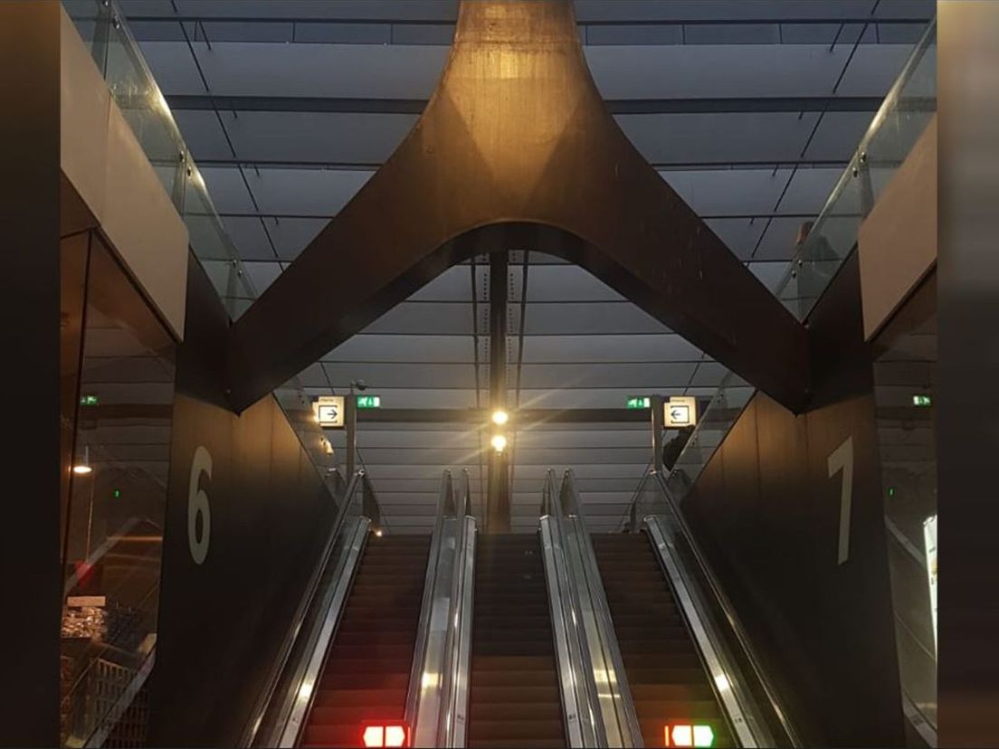 De pilaren op het Centraal Station