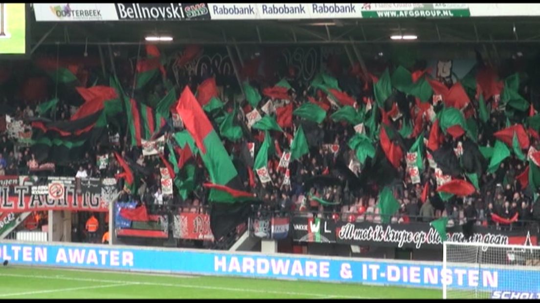 NEC geeft blinden eigen tribune
