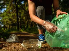 'Vuelta Plogging': samen zwerfafval opruimen langs het parcours op de Heuvelrug