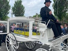 Indrukwekkend eerbetoon aan 10-jarige Bennie die overleed aan hersentumor