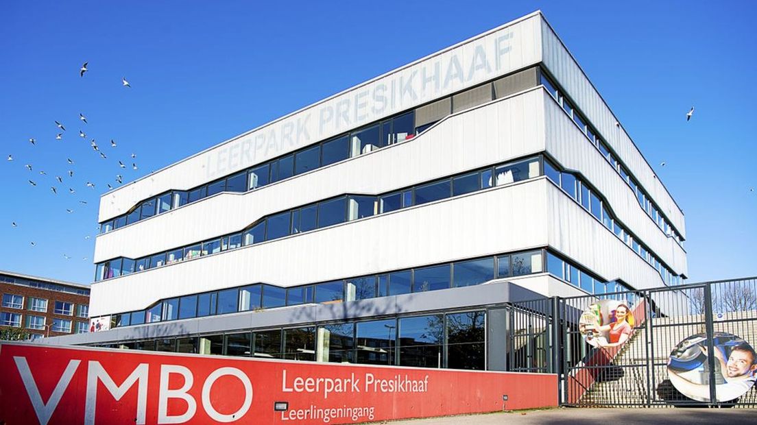 Een van de Arnhemse schoolgebouwen